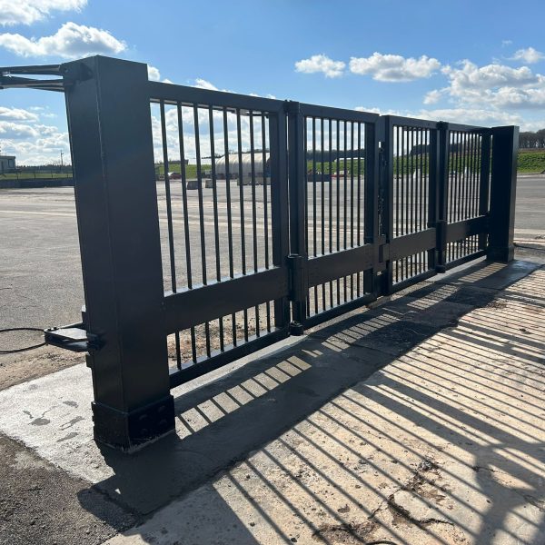 Vcare Security Bi-Folding Gate